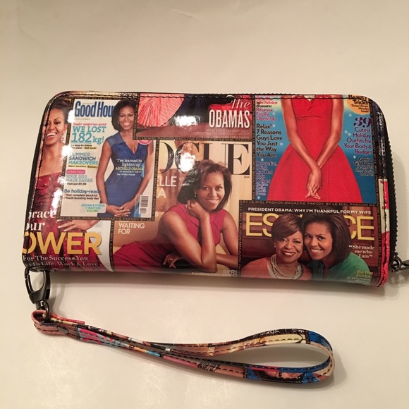 ☘️HP☘️Michelle Obama wallet/Wristlet zipper(vegan) - Picture 4 of 5